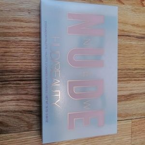 BNIB Huda New Nude Pallete